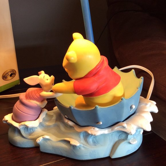 Vintage Winnie the Pooh and Piglet Desk Lamp w/Box - Picture 4 of 9